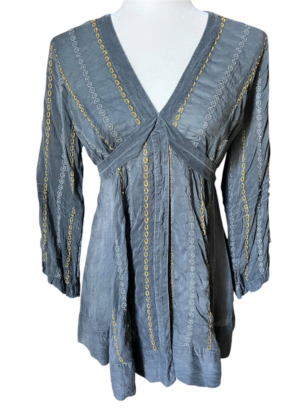 Johnny Was Y2K Embroidered Flowers Empire Waist Boho Babydoll Top Gray Small